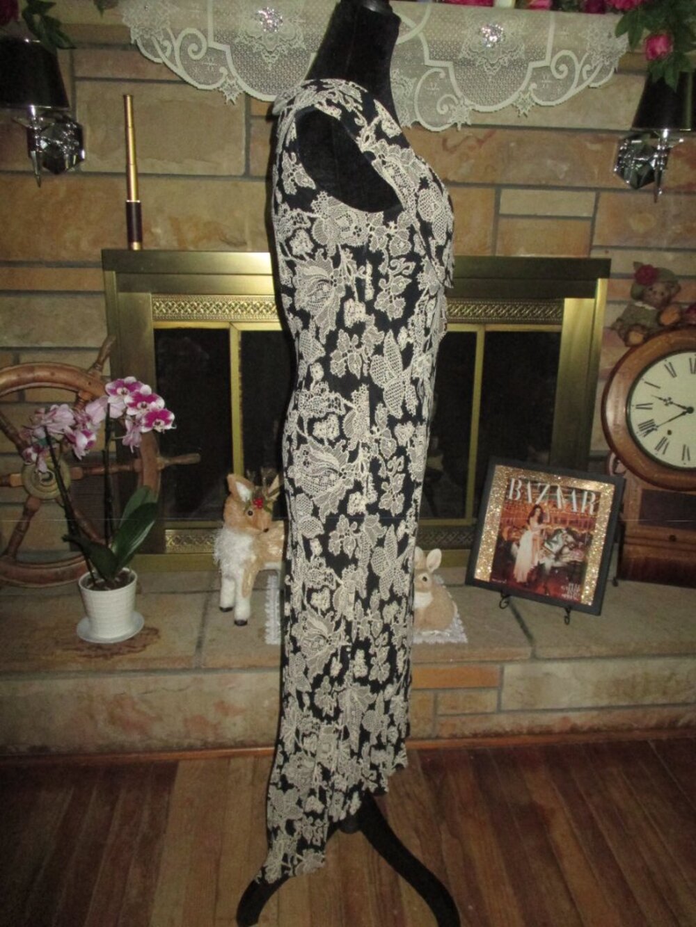 Lace Look Dress - Picture 5 of 10